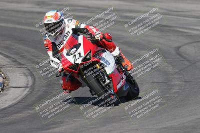 media/Nov-16-2025-Race Pace (Sun) [[8c5fa54630]]/Verified Riders/1-Turns 9 and 10 (925am)/